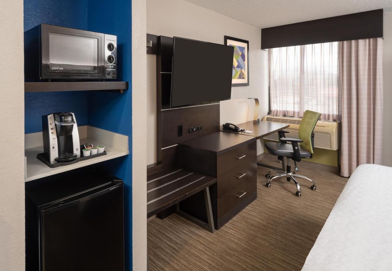 Holiday Inn Express Rochester - Greece By Ihg Ngoại thất bức ảnh
