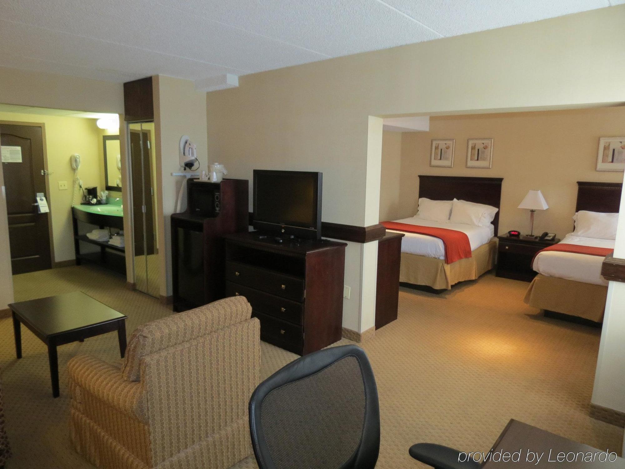 Holiday Inn Express Rochester - Greece By Ihg Ngoại thất bức ảnh
